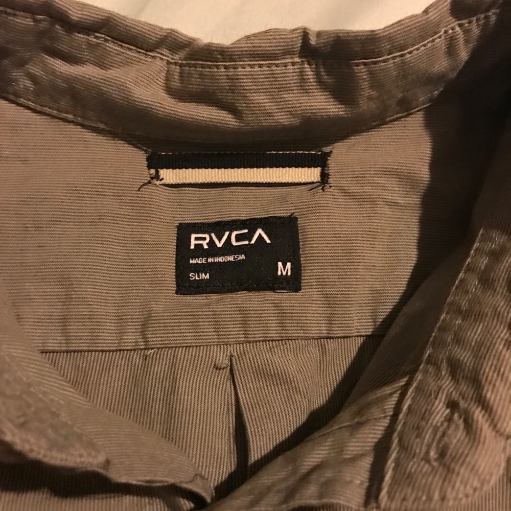 RVCA Button up - Picture 3 of 3